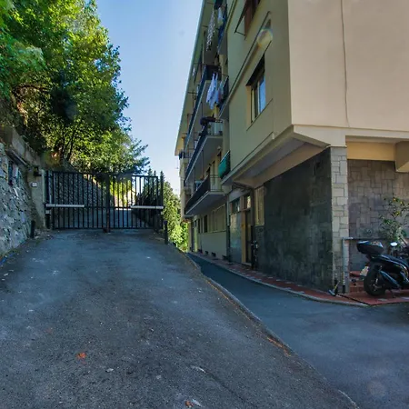 Lanterna House * Γένοβα